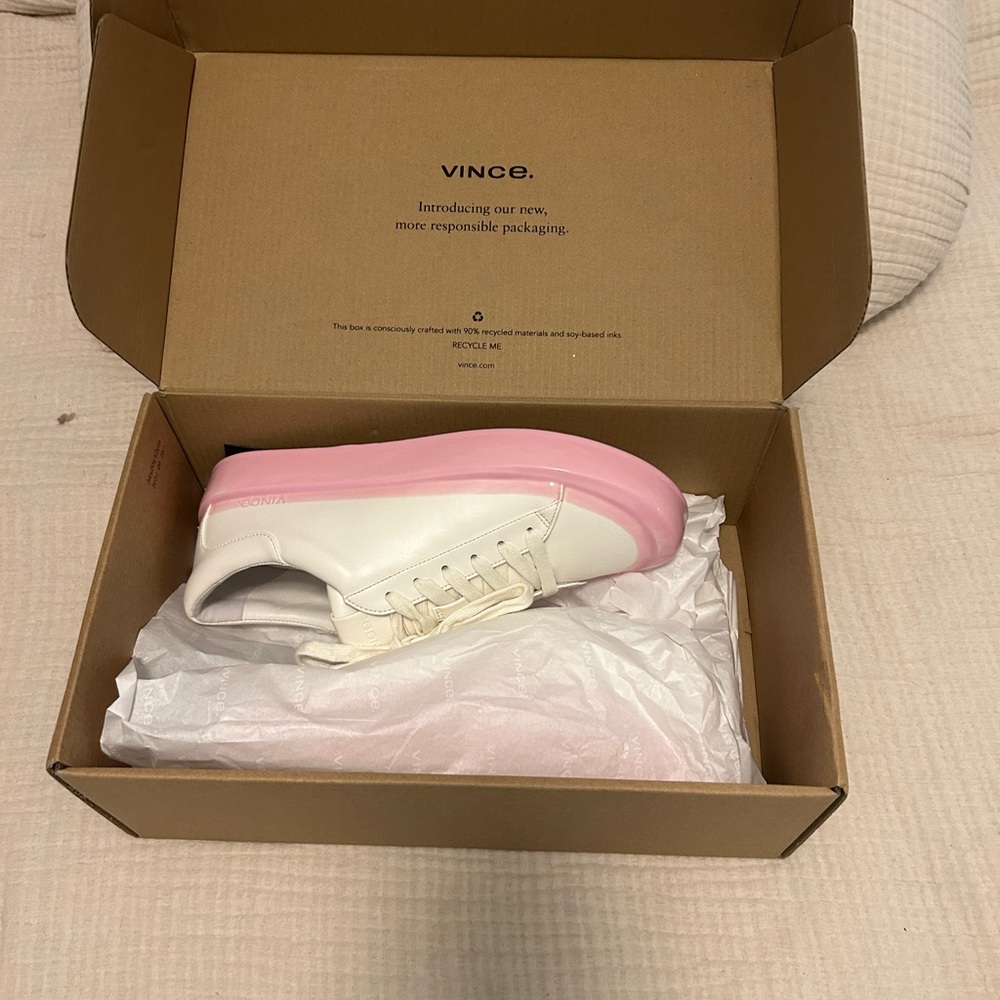 Vince Women's Sneakers in White and Pink